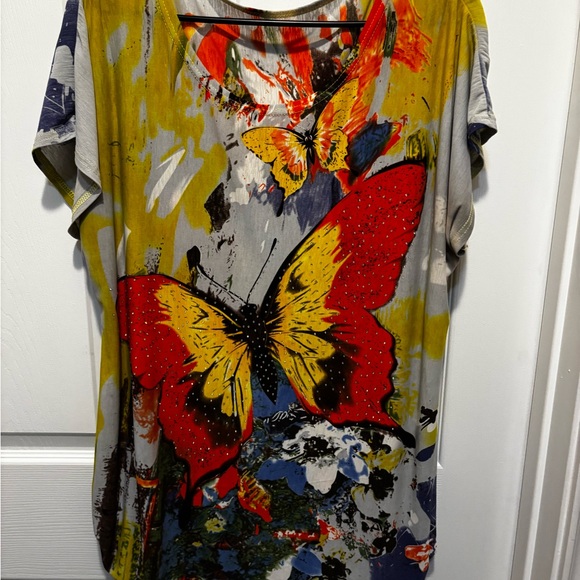 Tops - Colorful Butterfly Print Women's Blouse